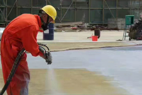 阿拉善彩色路面喷涂是一种为路面